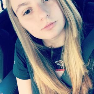 Meet your Posher, Sapphire